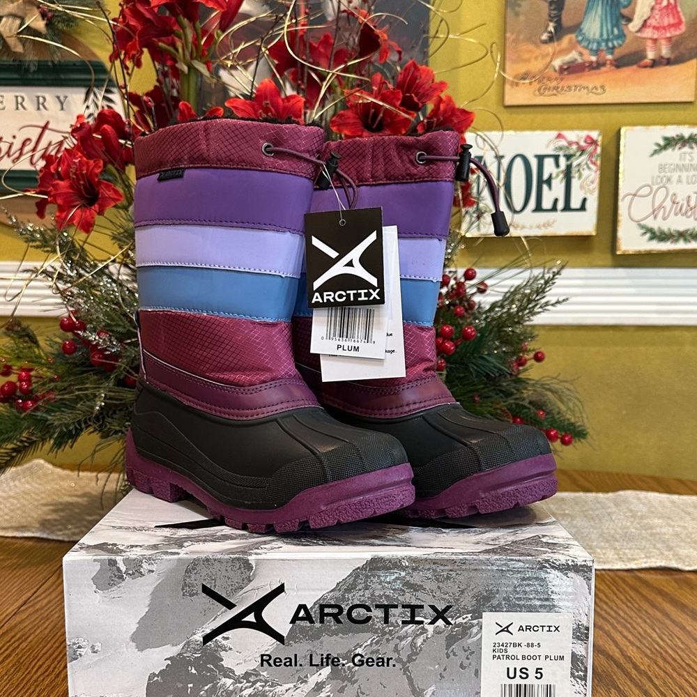 Arctix Kids Boots in Purple and Black